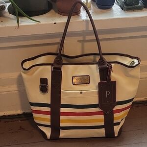 Pendleton Woolen Mills Cream Canvas Tote